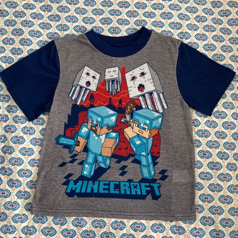 Minecraft Pajama Shirt Boys Size 8